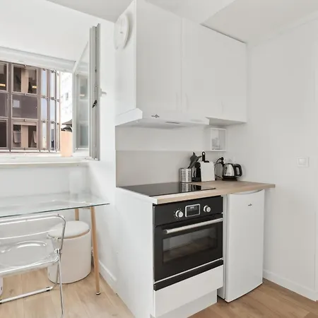Id 412 - Cozy Near Eifel Tower Апартаменты Париж