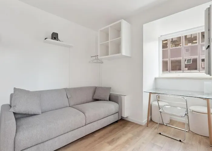 Id 412 - Cozy Near Eifel Tower *